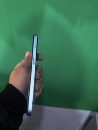 اوبو A77 • ١٢٨ • عدسة ناقصة