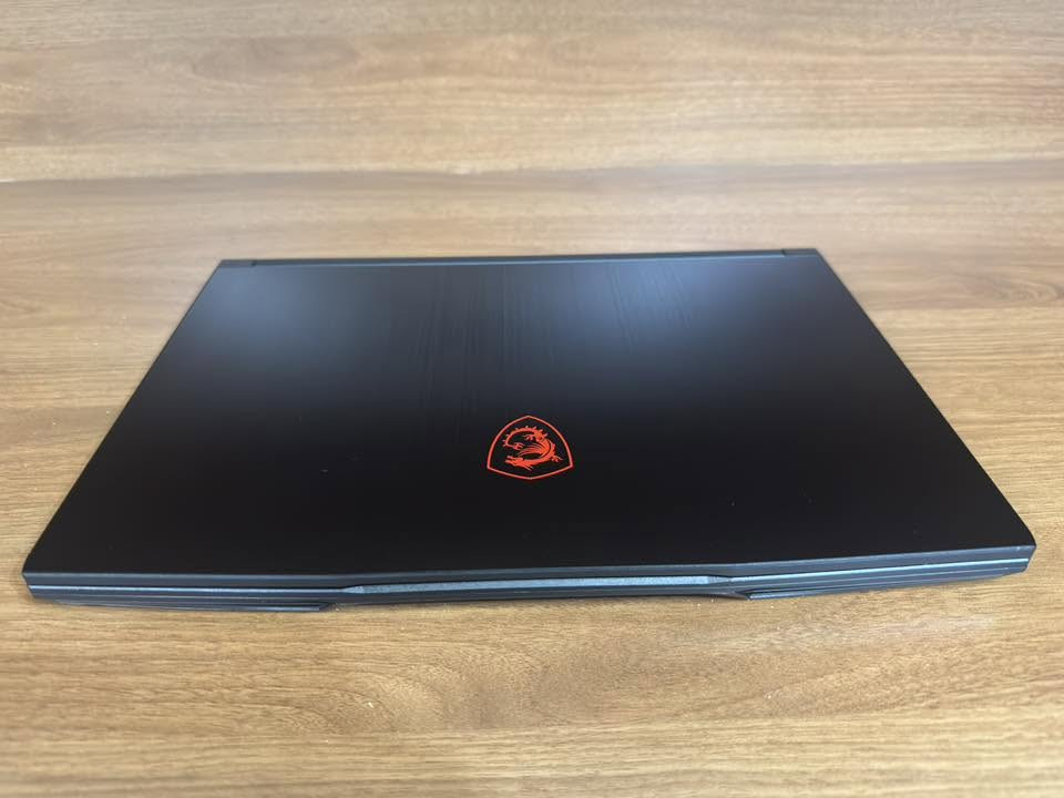 MSI Thin GF63 12VE Gaming Laptop
CPU: Intel Core i7-12650H (12th Gen, 10 Cores)

GPU: NVIDIA GeForce RTX 4050 Laptop GPU 6GB

RAM: 16GB DDR4

Storage: 256GB SATA III SSD

Display: 15.6" Full HD (1920×1080) 144Hz

Wi-Fi 6 & Bluetooth 5.2

Backlit Keyboard

Windows 11 pro

$620

%99 Clean

*********** WhatsApp
