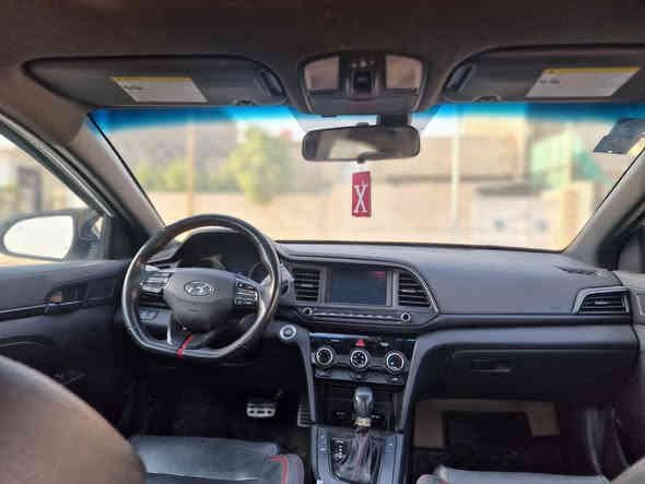 لسلام عليكم
للبيع 
متلكة بهيج سعر 
الانترا أمريكي سبورت 2019 فول 1/1 أعلى فئة. 
حادث  بسيط بدون دواخل ايرياكات سليمة .

١.فتحة
٢.ماشية ٩٧m
٣.تدفئة كشنات
٤.كشنات جلد
٥. ٣ وضعيات قيادة /سمارت/اعتيادي /سبورت
٦.لايت  عدسات زينون💯
٧.مكينة 1600 تيربو 🪬🦾
٨.رادارات امامي وخلفي
٩.نقطة عمياء
١٠.اشارة مري
١١.ويل ١٧
١٢. بصمة ابواب وتشغيل
١٣. جنطة فتح ذكي
١٤. تحديد مسار قيادة

حادث السيارة ربع البنيد و جاملغ الخلفي بدون دواخل بدون ايرباك
ترقيم جديد 
مكاني بغداد حي الجهاد
السعر ١٣٠
للاستفسار ؛ *********** او ماسنجر
