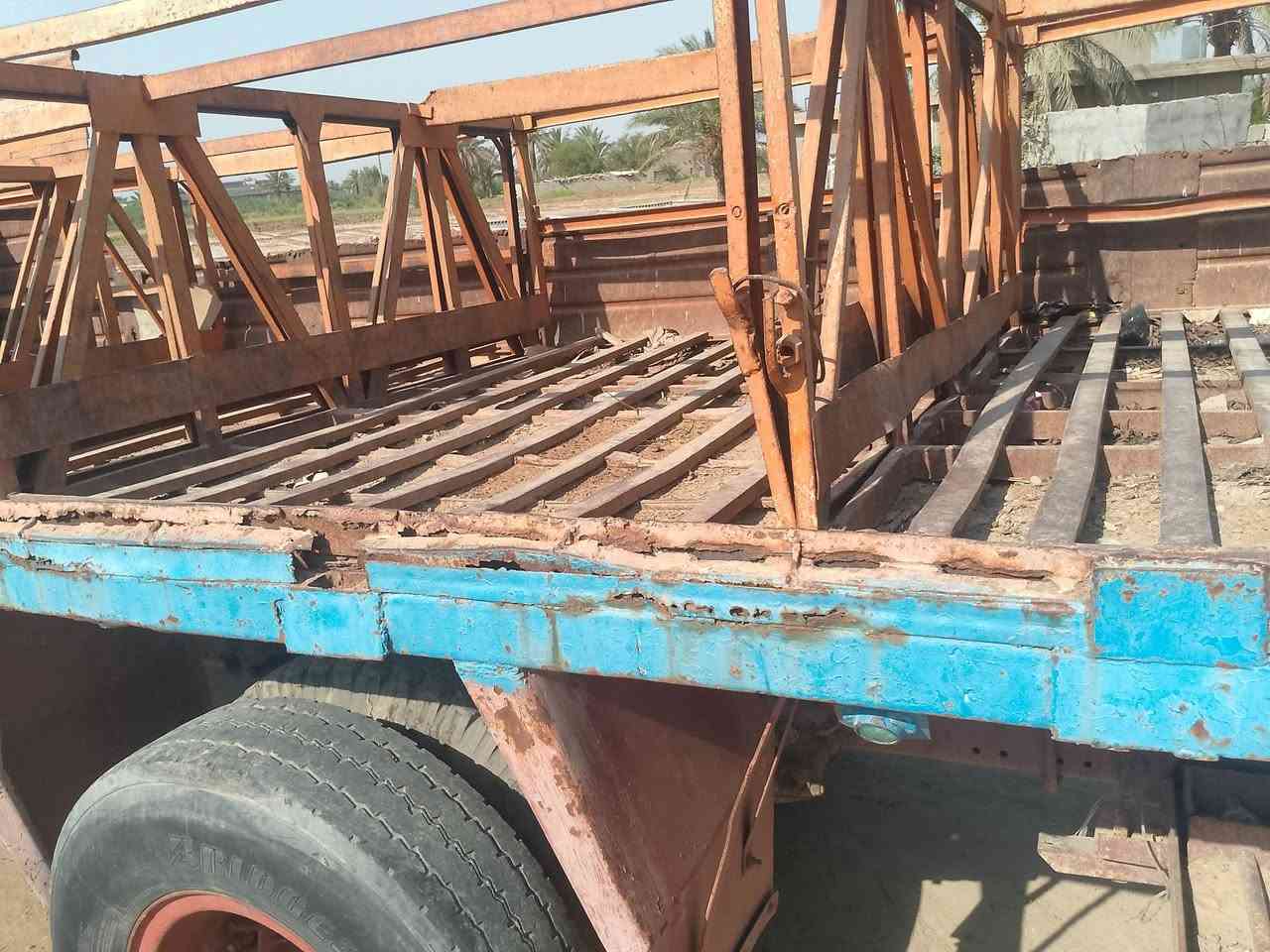 السلام عليكم ورحمه الله وبركاته متاح بدي مال غاز السعر مليون وربع  وبي مجال ***********
