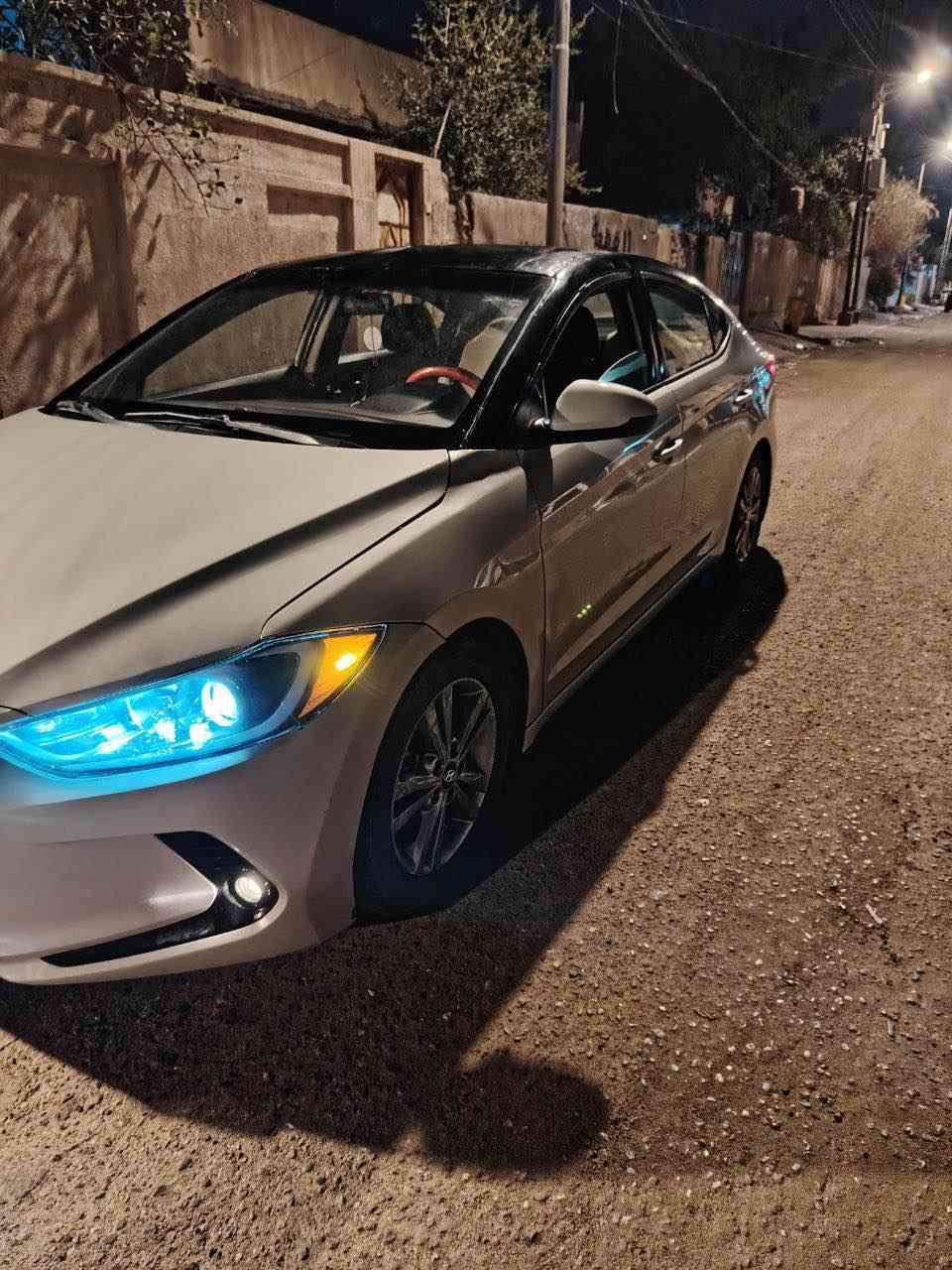 السلام عليكم
النترا 2017 وارد امريكي
رقم سليمانية هزة وسنوية جديدة بسمي شرط التحويل سيارة كاملة ومواصفاته معروفة
كامرة خلفية 
حساس اطارات
ABS
سنتر لوك
بصمة
تايرات جديدة 
سيارة مصروف عليه هواي انارة وحدادية كله جديدة
تبريد جديد كمبريس وراديترات كله جديدة لاحماوة وشرط تبريد ثلج
ومنظومة البانزين كله جديدة من فيتبم الى اخر شي السيارة ماناقصة شي
* السيارة بيه قطع صبغ انا ابيع صبغ عام حادثه بمريكا جان قبق الجنطة وبالعراق صاير بيه حادث يم راعيه القديم فانا ابيع صبغ عام البدي مامكفول اكفل فقط اصوليات وكصة وتحويل 
* ملاحظة بيه خربطة بالمحرك بس المحرك يرادله تصفيه وترتيب 

السعر 96 ورقة وبيه مجال بسيط حك الجية بدون مراوس فقط بيع رجاءً اقرو الوصف قبل الاتصال 

*********** البصرة, العراق
