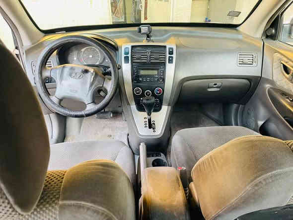 السلام عليكم
هونداي توكسان 2007 

V6 2700 

بغداد - سنويه 2029

تبديل بنيد فقط 

السياره نقصهه فقط حدايده صدر 

محرك و كير و تبريد كفاله 

الداخل نضيف 

السياره ماشيه ١٩٠ قابل للزياده 

السياره جاهزه من كل شي الحمد لله 

السعر ٦٩ و بيهه مجال حك الجيه 

و ما اعتقد تلكه هيج سعر و بهاي النضافه 

العنوان بغداد الدوره ابو دشير 

***********
