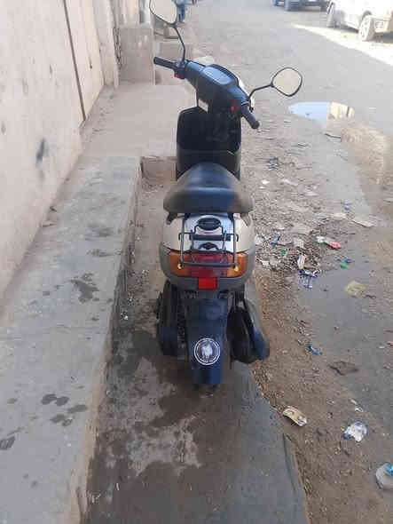 للبيع ما مفتوحه نضافه كدام عينك السعر (٦٠٠)وبيه مجال 
رقم ***********
موجود ماسنجر
