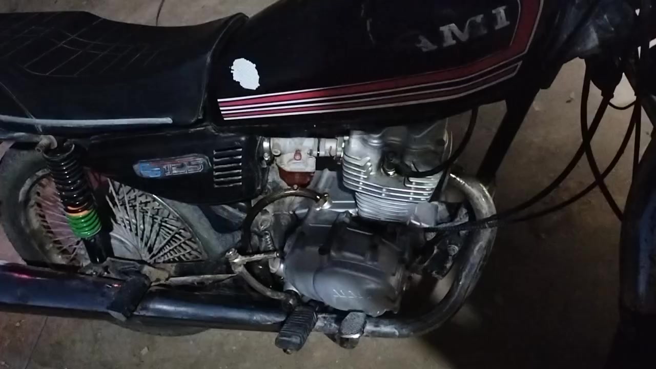 للبيع دراجه اربعه گير نامه موديل 2015 تعمير 
*كهربائيات كامله وشغاله عداد لايتات بگ لايت اشارات وبيها تحويره مال دبل اشاره.
*المكينه خير من الله شلعه فول بس مجفته مره وحده
*الدراجه كلك بدون اوراق بدون اوراق واكفلها من السرقه والعشاير 

السعر المطلوب 350 وبيها مجال..

الشراي يتواصل عل رقم *********** متواجد اتصال+واتساب
