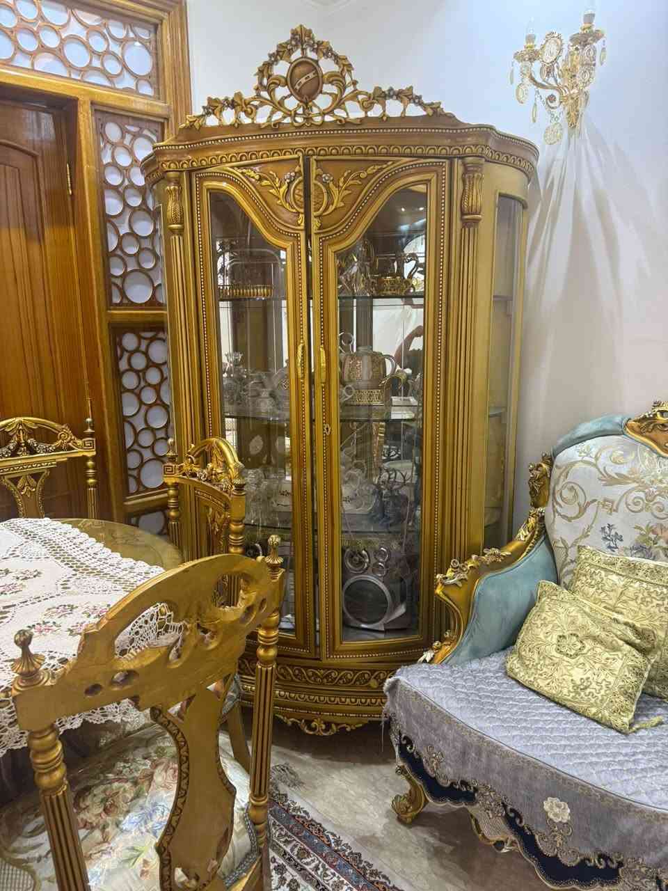 للبيع ***********
المكان المنصور
