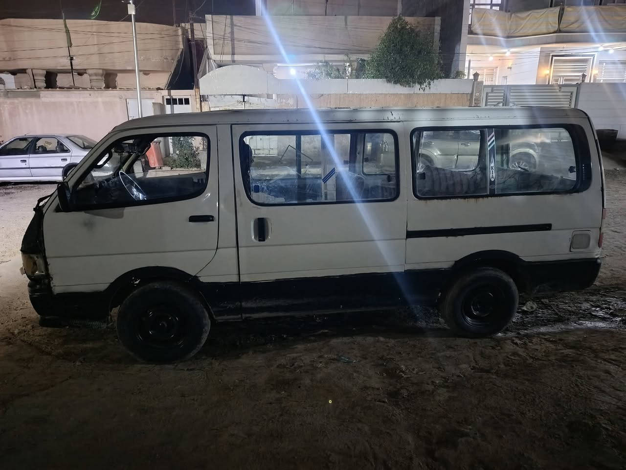 من رخصة مدير الكروب هايسه ياباني سياره حلو محرك كربلائي بانزين كير محرك حلوات اكسن حلو دواخل حلوه سنويه عضم سعر 25 وبين مجال حك جيه مكان سياره بابل رقم تلفون صاحب سياره *********** اتصل على رقم علمن مالك سياره مواصلة
