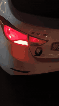 ‏النترة مديل 14شكل ال 16 فول بصمه فتحه تحكم ستيرن بصمه بل بيبان كشنات جلد فول واحد على واحد بيه قبق جنطه مبدل وربع بنيد صبغ وبارد بيه شويه جاهزه عله اخر حبايه مكينه 1800 اعله فئه سعر 120 مكان نجف كوفه  ‏‪***********‬‏
