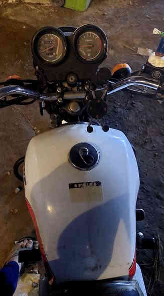 سلام عليكم دراجه دايوان نفخ موديل ٢٠٢١ دراجه نضيفه سنويه ورقم دولي بسمي عدد الوحات ٢ رقمه بابل  سعر مليون و٩٠٠عنوان الدراجه بابل المسيب متواجد خاص وتلفون ***********
