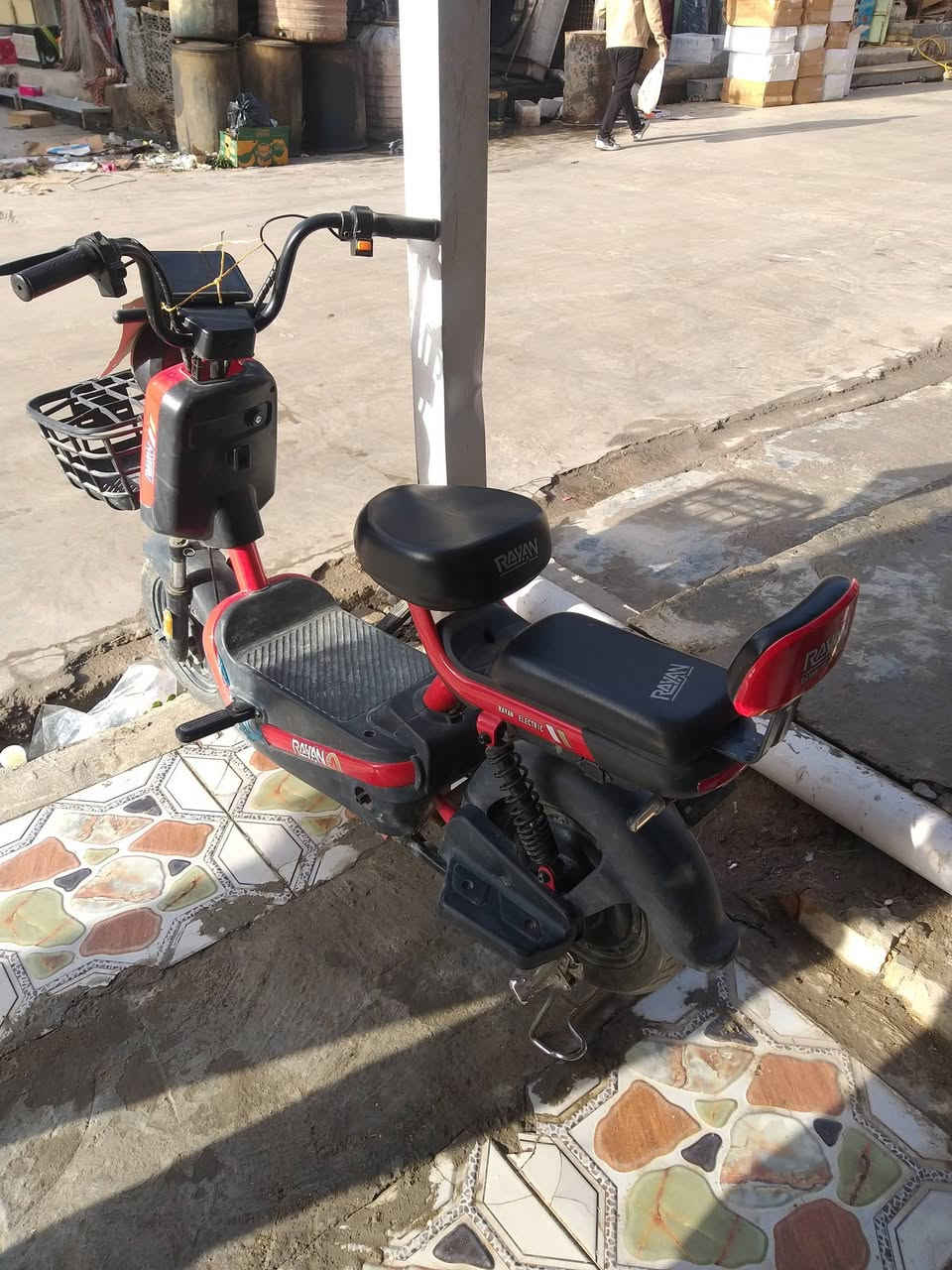 دراجه شحن الريان حجم ١٤ للبيع
*********** السعر ٣٠٠ استعمال قليل
