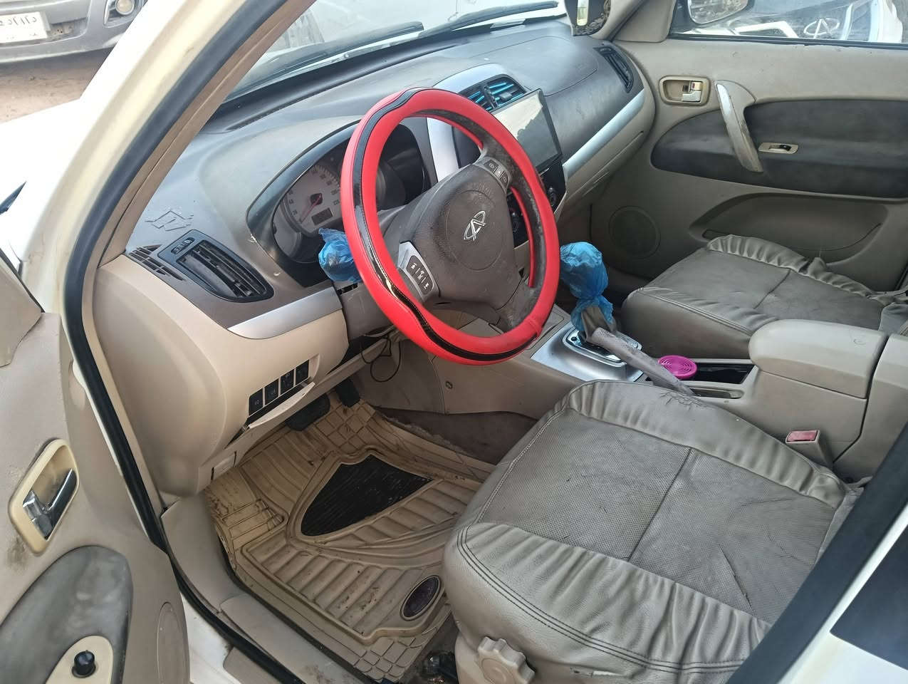 السلام عليكم مديل 12ميكانيكي مكفوله ميكنه وكير جدد سعره 60مكان بغداد اليحب يتصل ممتواجدع فيس ***********
