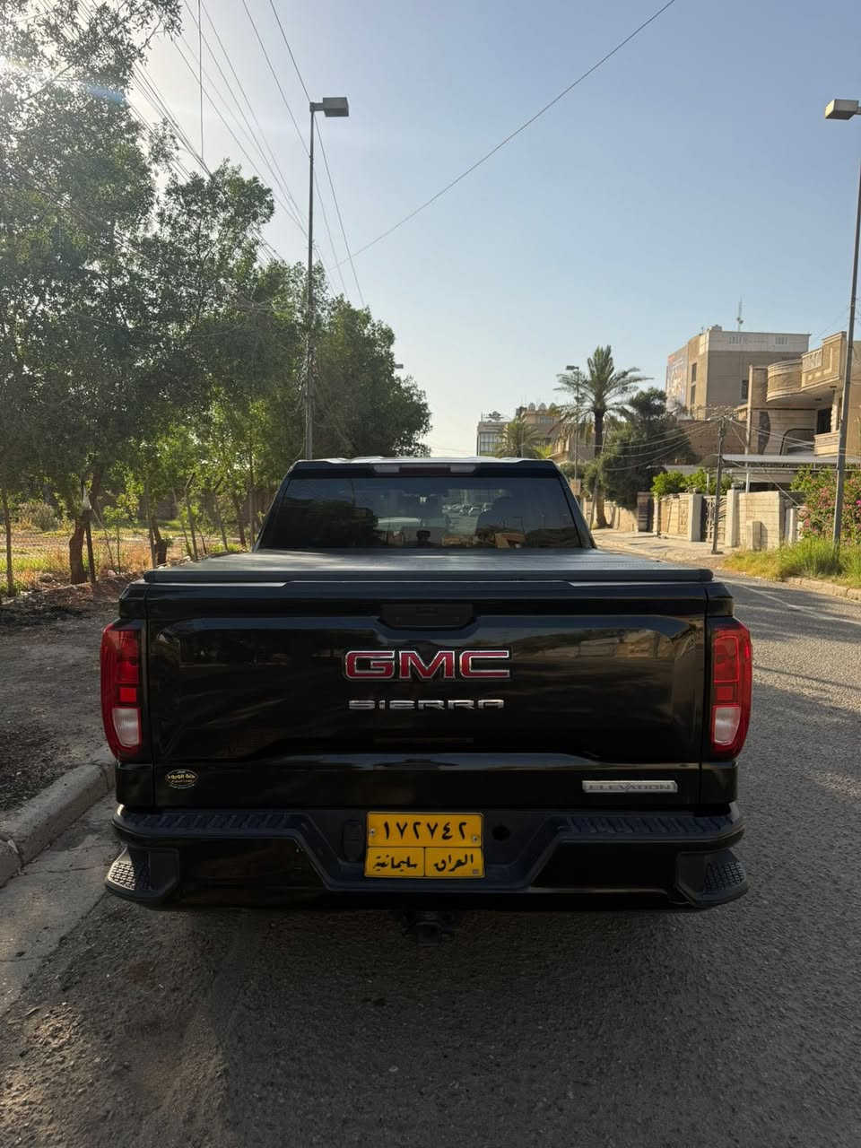 السلام عليكم GMC سييرا موديل 2020 الفيشن باب طويل بدي قصير مكينة 8 سلندر 5300  للبيع او المراوس 
حادث جاملغ وبنيد 
رقم سليمانية شرط التحويل 
سونار موجود بالصور  صور الحادث موجودة بالبوست 
سعر مناسب للاستفسار الاتصال ع الرقم *********** 
مكان السيارة بغداد شارع فلسطين
