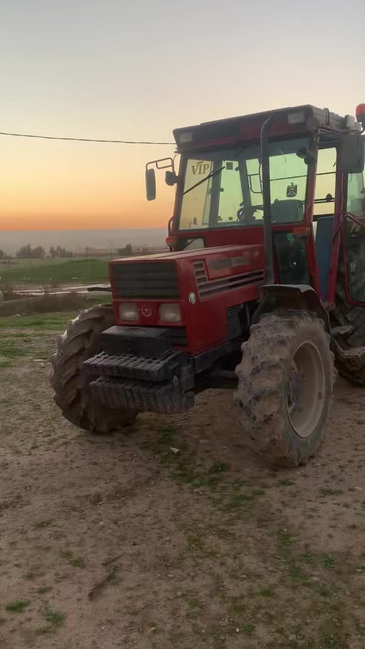 ئام تەلەکتەرە بو فەروشتن زور خاوینە دوو تایەی نوی لە بەنە مکینە تاعمیر عامە هەموو جیک بەشەرت بەس سەنەوی بەزەر بووە لە کەن خوم بەزەر بووە بەشەرتی  ساحیب سەنەوەی لە تەکردە بەشرتی تەحویلە سعری 150وەرەقە مجالی براینی تیە
شوین پردی
رەقم.0750634957


**إذا كنت صاحب هذا الإعلان وتريد حذفه لأي سبب، رجاءا أرسل رسالة إلى الدعم الفني**