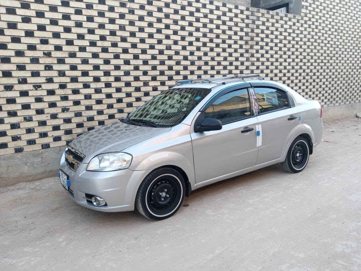 سلام عليكم ورحمه الله وبركاته 
افيو 2009 سياره كفاله عامه من لضربه وكلبه وشواصي كفاله صبغ جماليه فقط
محرك مسكر كير عادي سياره نقص تبريد 
جاهزه حداديه ميه بل ميه تخم تاير سياره كلش حلوه بل عافيه لي ياخذه 
رقم انبار مشروع وطني سنويه لحد 31 
مالكه يم هنا بل نجف مداور ثاني يوم سعر 55 وبيه مجال لطيبين 
مكاني نجف حي ميسان 
رقم*********** النجف, العراق
