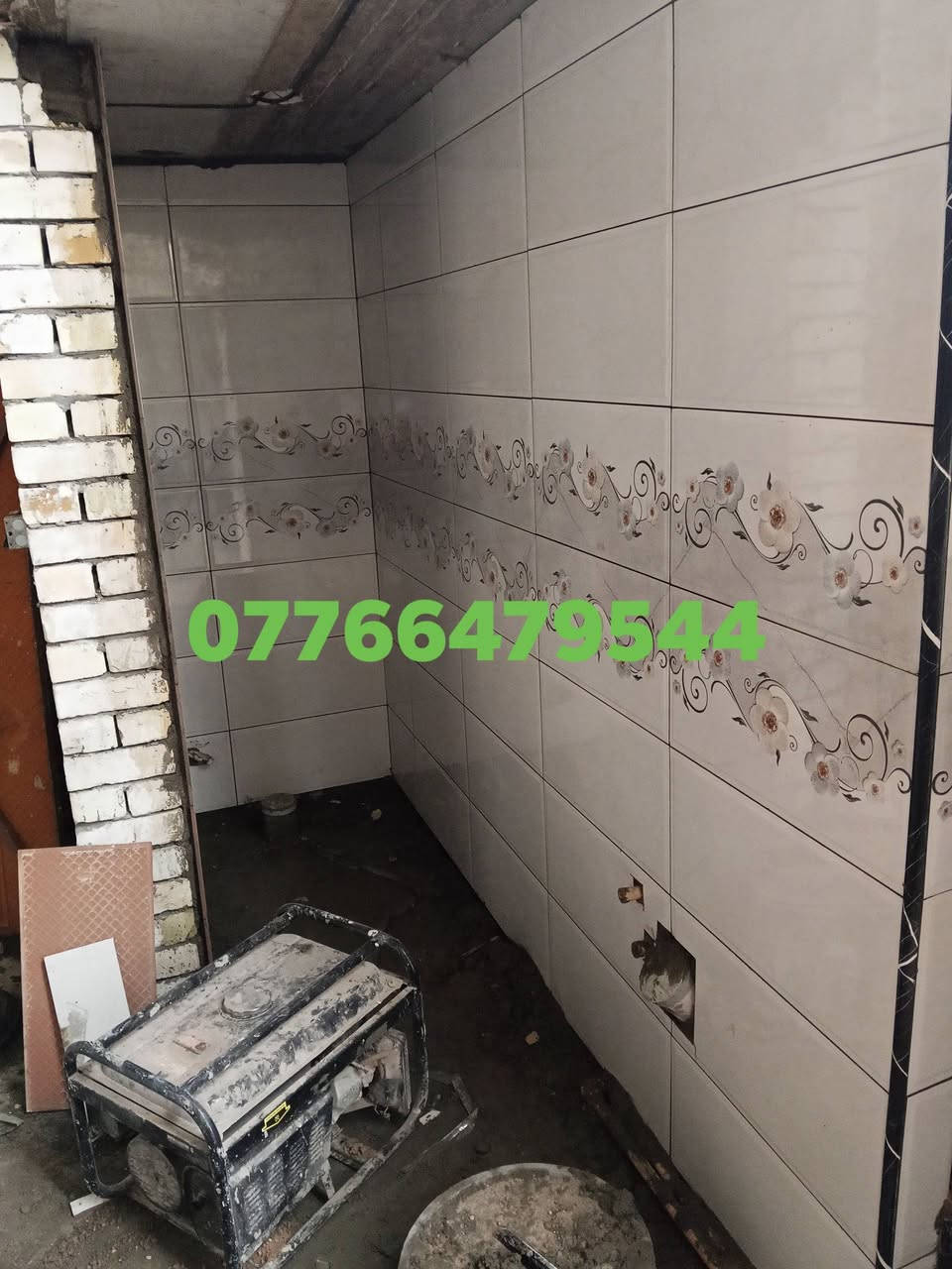 السلام عليكم خلف لانواع التطبيق البورسلين وكاشي ومرمر وجدران وارضيات وبيات درج وشغل د درجه اولى السعر مناسب لجميع انواع البورسلين والمرمر تواصل على الواتساب ***********
