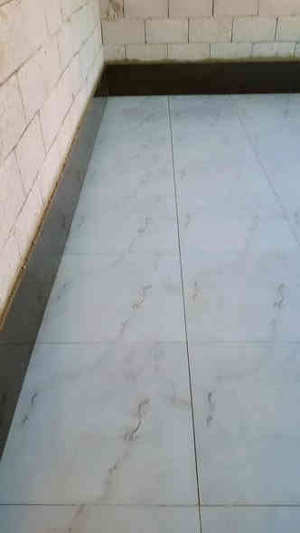 #السلام عليكم كادر  سيراميك  من الموصل مكون من 3اوسطوات و4عمال شغل ع الليزر شرط  مستمر بل شرقاط المبيت بنفس الموقع العمل شغل حسب الطلب التصال عل الرقم.***********)او الرسال عل خاص
