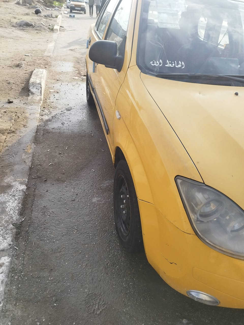 يالله سلام عليكم حبايب طيبه موديل 15 سياره حلوه تخم تاير جديد صدر امامي خلفي جديد دوشمه جديده كير مكينه شواصي مكفولات مصفرء هيه غرامات رقم نكليزي جديد مكاني بغداد الحريه اسعر 37 وبيها مجال قليل ***********
