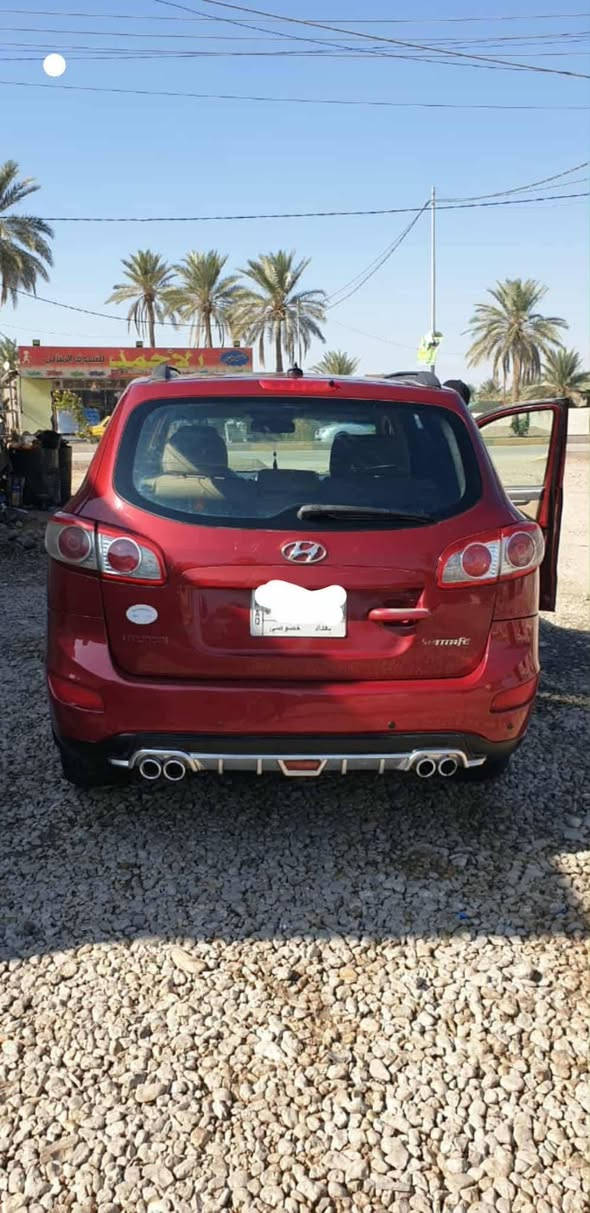 سنتافي موديل 11 
رقم بغداد مشروع.. شرط التحويل مكينه 2400 دوش بيها 3 قطع جاملغين وبنيد الاماميات وشويه بل طبل باز تبريد شغال سعر 110 وبيها مجال 
***********
