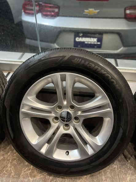 ويل +تاير جديد  السعر 250$
العنوان دهوك 
***********
***********
