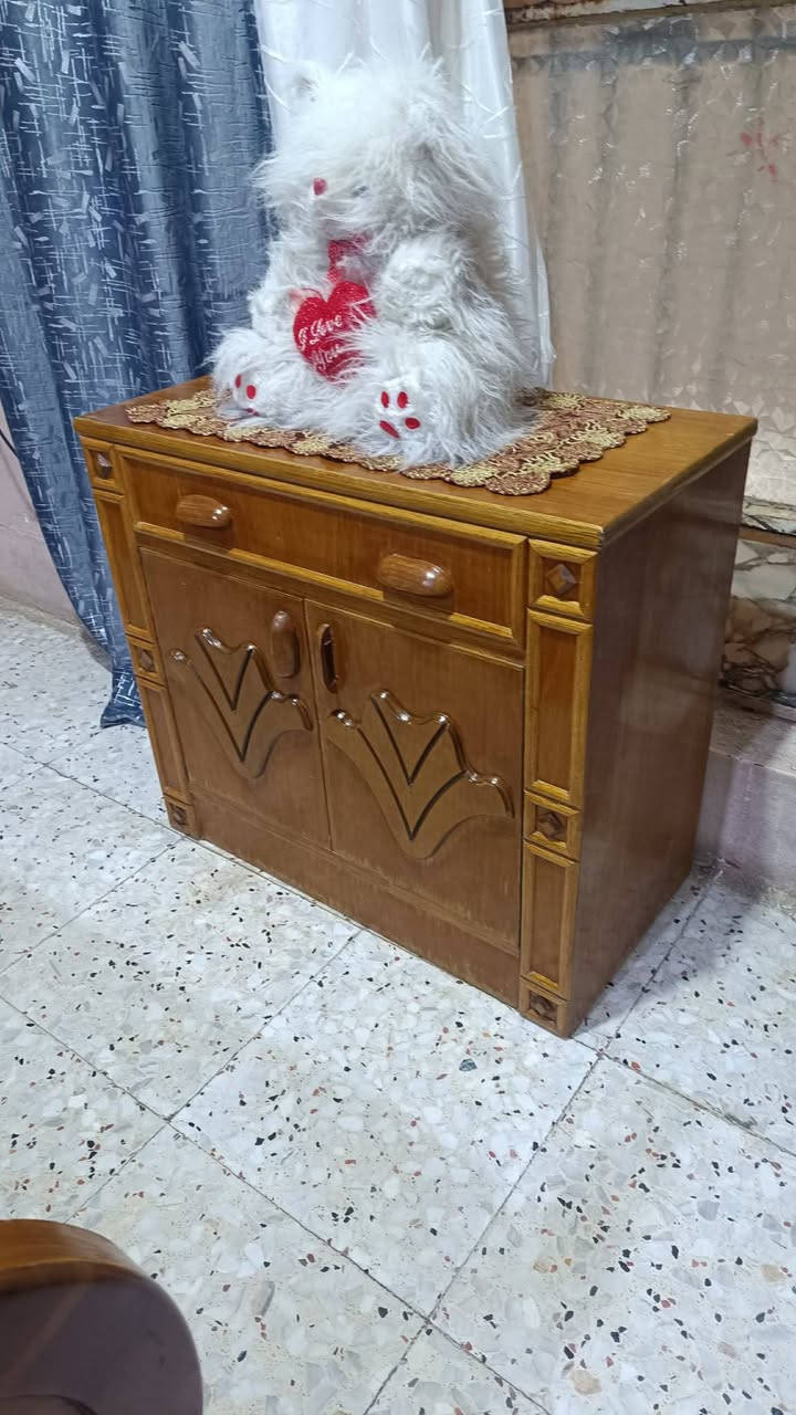 غرفه تسكام صاج داخل وخارج ام السته طابقين ظهر جرجوبه نظيفة كلش مكاني محاويل للاتصال ع الرقم ***********
