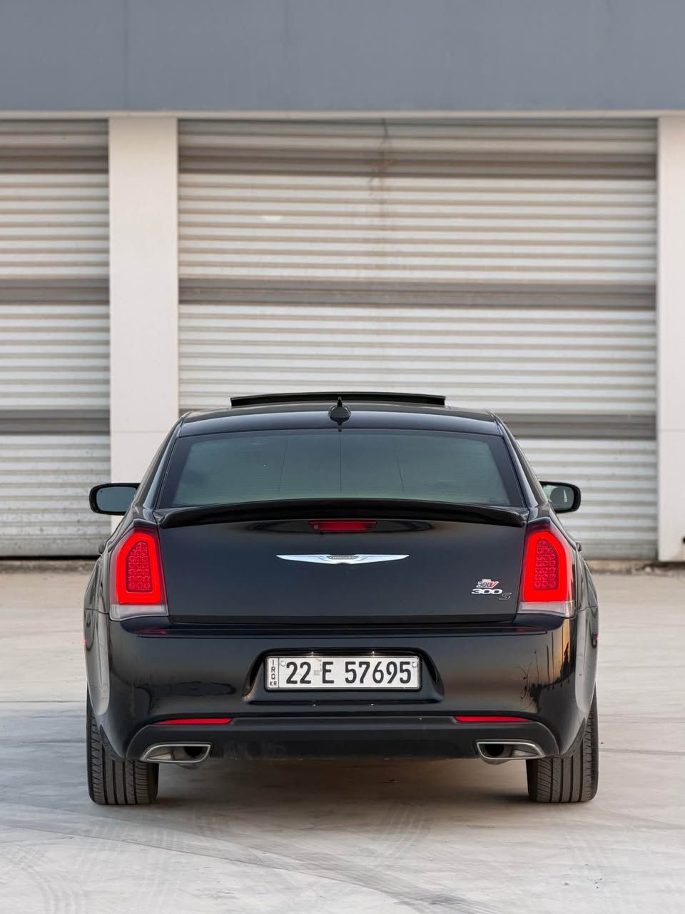اللهم مصلى على محمد وآل محمد 
Chrysler 300S 2018 black edition 
فول فول فقط مابي رادار امامي
220$ورقە 
بانوراما دبل فتحة
كشن جلد
كشن تدفئة
كشن تبريد
كشن كهرباي 
حساس امامي خلفي
شاشة كبير
تحكمات ستيرن
مرايا قلاب ينزل
رادار خلفي 
رادار مرايا 
بجم عريض دبل لحية
لايتات ليد 
سياره تخم امامي خلفي اكسل كلى ابشرط 
اخوان سيارة كلين تايتل داخلل عراق اهنا  صاير جاملغين امامي معه بونيد ابشرط بدون دواخل ايرباك
سنوي هزة فحص كلها جديد حتى ٢٠٣١ بسمي تحويل وكالة نفس يوم رقم سياره اربيل 
 مكان السياره كركوك 
رقم الهاتف:*********** كركوك, العراق

