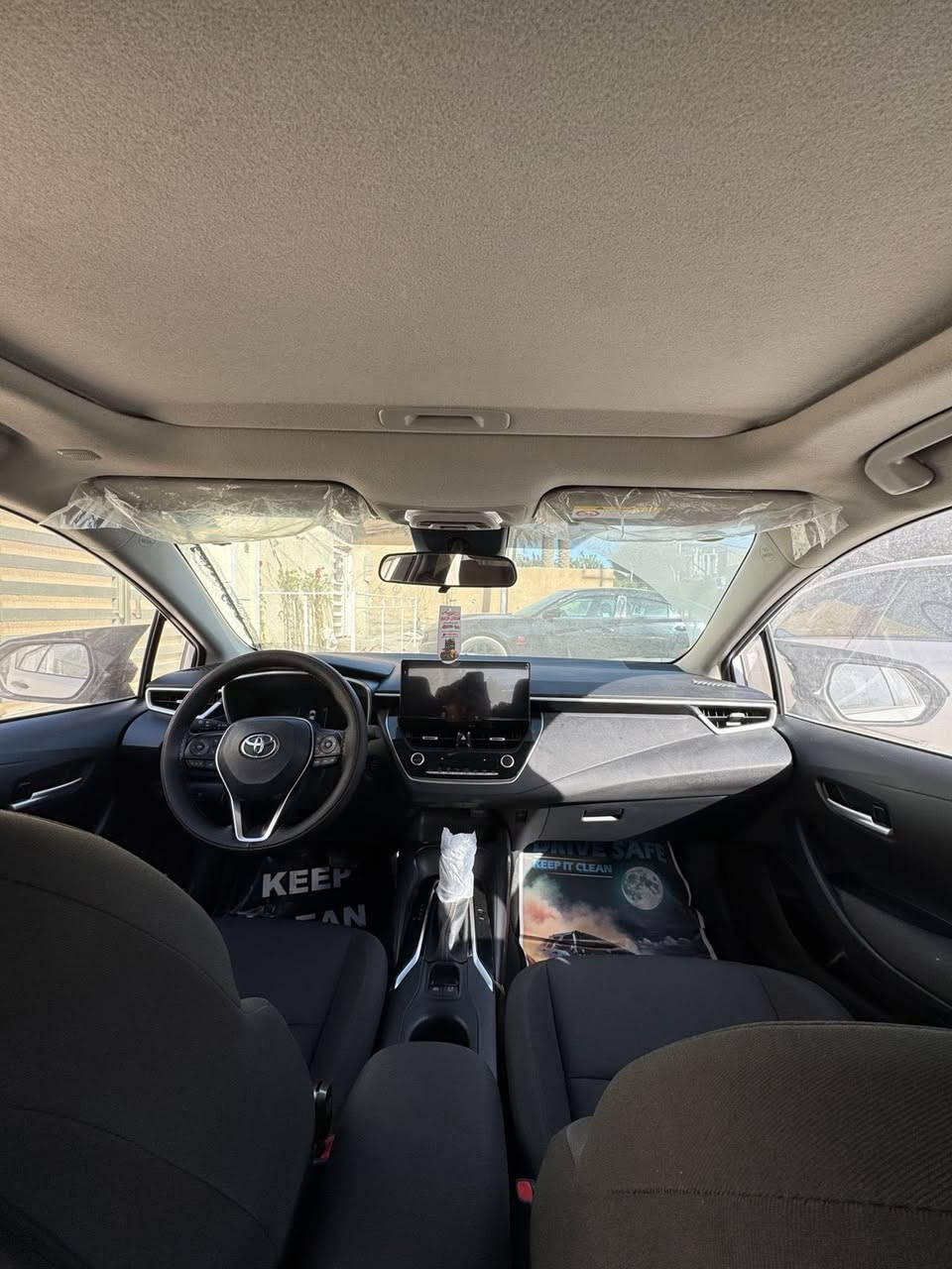 السلام عليكم للبيع كورلا هايبرد 2025 بأسمي ماشيه 6 الاف مكفوله من الصبغ والبارد
فقط تكحيل بالدعاميه الباقي كفاله عامه 
السياره بصمه وفتحه وقطعتين تبريد مواصفاته معروفه 
المكان بغداد الكرخ 
السعر 151 وبيهه مجال بسيط
***********
