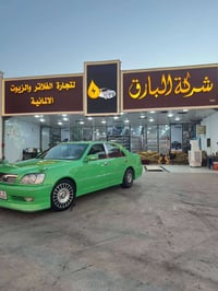 ملكة مديل 1999 كرستال للبيع كفالة عامة لون اخضر مميز مصبوغه جمالية محر...