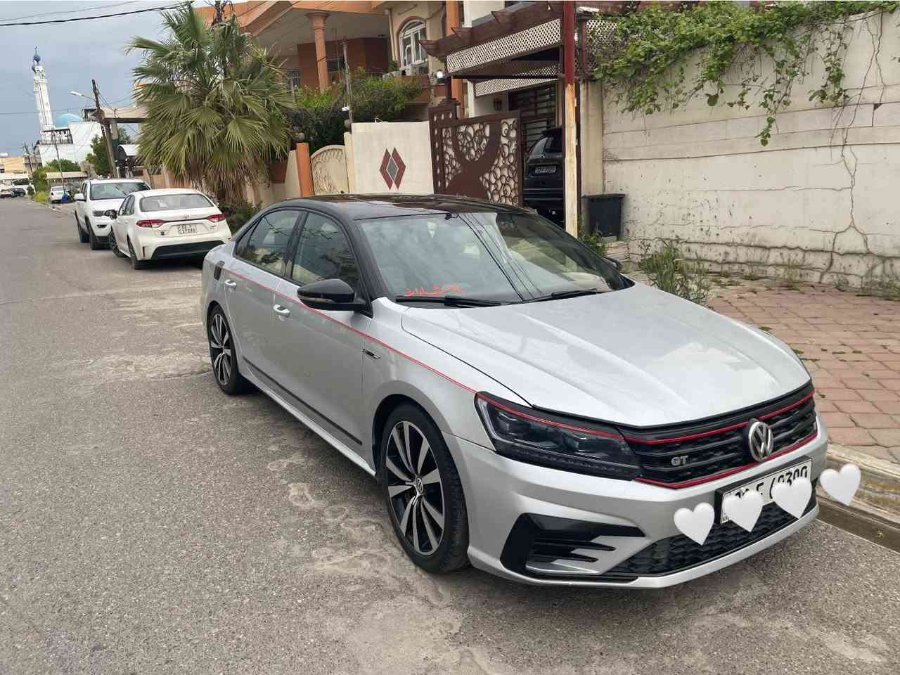 السلام عليكم 
للبيع او المراوسه حساب القناعه 
باسات GT 2018 V6 ✈️
فول مواصفات ١/١ 
السياره تجي لونين سلفر وسقف اسود بلادي 
الكير والمحرك بشرط مامفتوحات 
السياره استخدام شخصي نضيفه ومعتني بيها  ماشيه ١٢٧ م 
صالنصات SUV 
تبريد قطعتين 
شفتات استرين 
نضام carplay 
كشنات هيتر وجلد 
مصابيح ليد 
سماعات داخليه سستم صوت خرافي
السياره قطعه وحده صبغ بدون دواخل بدون ايرباك وبيها كم مكان تعديل بارد فقط 
السعر 165✅


**إذا كنت صاحب هذا الإعلان وتريد حذفه لأي سبب، رجاءا أرسل رسالة إلى الدعم الفني**