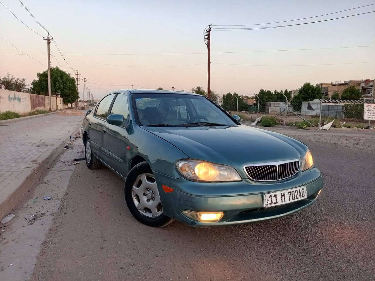 يالله سلام عليكم للبيع 
نيسان مكسيما موديل 2002 رقم بغداد انكليزي 
 سنويه جديده هزه جديده
 سياره جاهزه كير مكينه
مكينه سته سلندر 
 تبريد ثلج مضومه جديده 
 تخم تاير جديد صدر امامي خلفي جديد 
دواخل نضيفه كهربائيات جاهزه 
بدون ضربه صبغ جماليه 
سياره احله من الصور 
ارضيه جلد دوشمه 
فتحه سقف 
تخم ويل كب بلاد
تراي وين ميعجبك سياره مال جناي
مكاني بغداد الكرخ حي العامل
السعر 48
*********** بغداد, العراق
