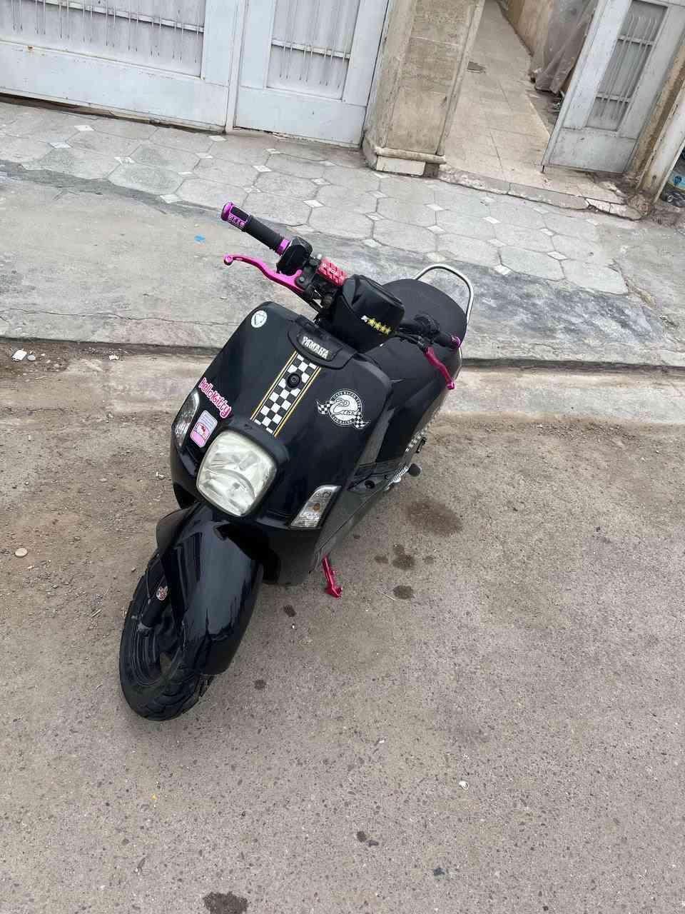 دراجه بوليس نوزل موديل ٢٠٠٨ دراجه رمبه صارلها ٣ اشهور من اخذتها مداريها دهن وبانزين كله محسن دراجه مكينه مكفوله جيب فيتر وتعال افحصها غراض بلاديه موجوده كلشي مكفول بالدراجه السعر ٨٠٠ وبيها مجال دراجه شلعه ومعدل كلجات بلاديه دراجه كلش. مرتبه مكينه خرسه مابيها اي صوت الشراي يطب خاص واتساب لتراسل فيس ميشتغل موقع كراده ***********
