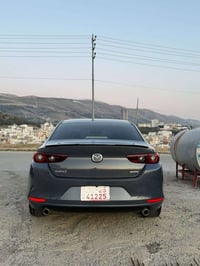 مازدا ٣ • بريميوم فول • ٦٥٠٠٠ كم