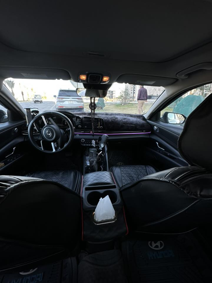 سلام عليكم من رخصة الادمن
سيارة النترا 2022 
فول مواصفات امريكي والحادث بسيط كما موضح بلصور سيارة ماشيه 55 حقيقي سياره حلوه ماشالله بدون دواخل بدون لغود ولا ايرباك طاك بيه 
المواصفات فول للاخير 
تحكم ستيرين 
توقف ذاتي من خلال الرادارات الموجوده 
رادار خلفي امامي جانبي من جميع الاتجاهات 
كاميرا كشنات تدفئة فتحه سقف 
ثلاث انظمة سبورت طبيعي ذكي سمارت السياره تتحكم بصرف الوقود في وضع السمارت 
شاشة دجتل كاملة 
سايت بريك كهربائي 
ويل كب مال فول تشغيل عن بعد نقاط عمياء 
السياره كله ليبل واحد عدا البنيد مبدل اصلي
السياره ماشالله حلوه 
السعر الي رايده انشالله 150 وبيه مجال 
الرقم اربيل تحويل ثاني يوم
***********
***********
