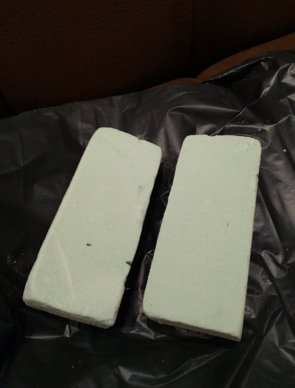 السلام عليكم 
للبيع قوالب ومستلزمات حجر وشمع .. 
عندي توصيل


**إذا كنت صاحب هذا الإعلان وتريد حذفه لأي سبب، رجاءا أرسل رسالة إلى الدعم الفني**