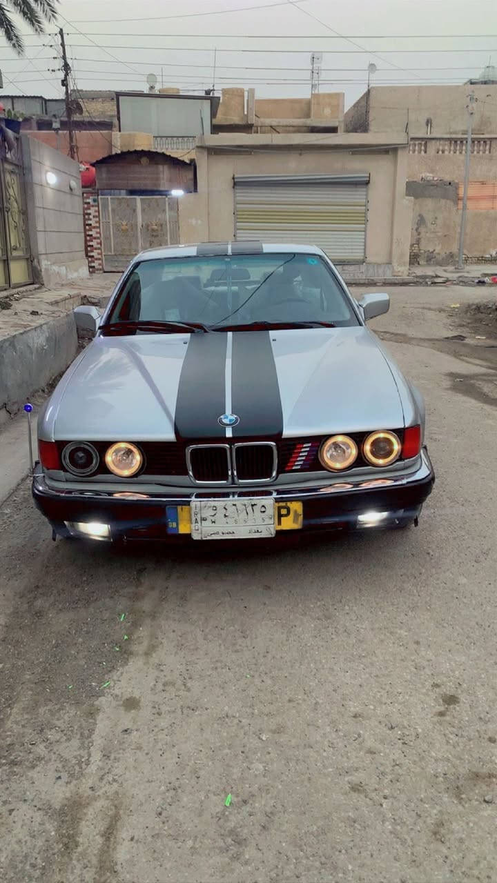 السلام عليكم BMWسيارة جاهزة صدر امامي خلفي جديد تحويل مباشر كهرباء كلة شغال السلات كشنات كهرباء كير مكينه بلاد حجم 730 السعر ٤٧ بيهة مجال مكان الشعب بغداد وهاذة رقم ***********
