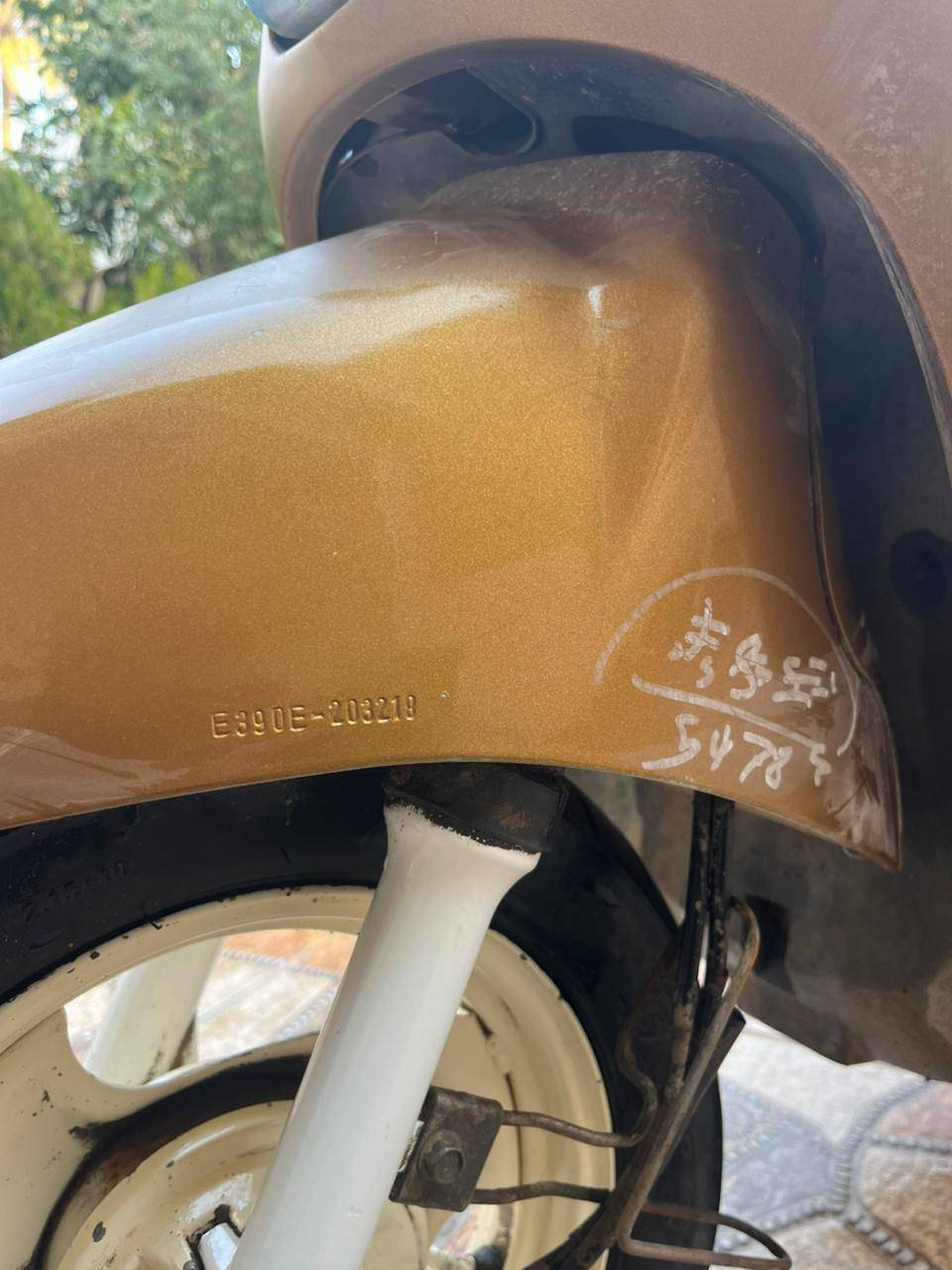 السلام عليكم
بوليسي رمبه كابريتر للبيع او مراوس بگير 
دراجه نضيفه وگدام العين كفرات كلها مختمه بيها نقوصات بسيطه 
سلف هندر كله شغال عداد كيلو متر شغال
مكينه ناعمه ممفتوحه
سعرها 525 وماكو بوليسي بهيجي سعر
مكانها ديالى جسر خرنابات 
***********
