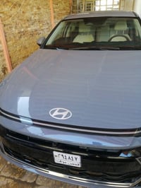 سوناتا ٢٤ لون مميز اسمنتي حادثها حداديه سياره جاهزه ٠٧٨٠٤٨٠٦٧١٣ واتساب...