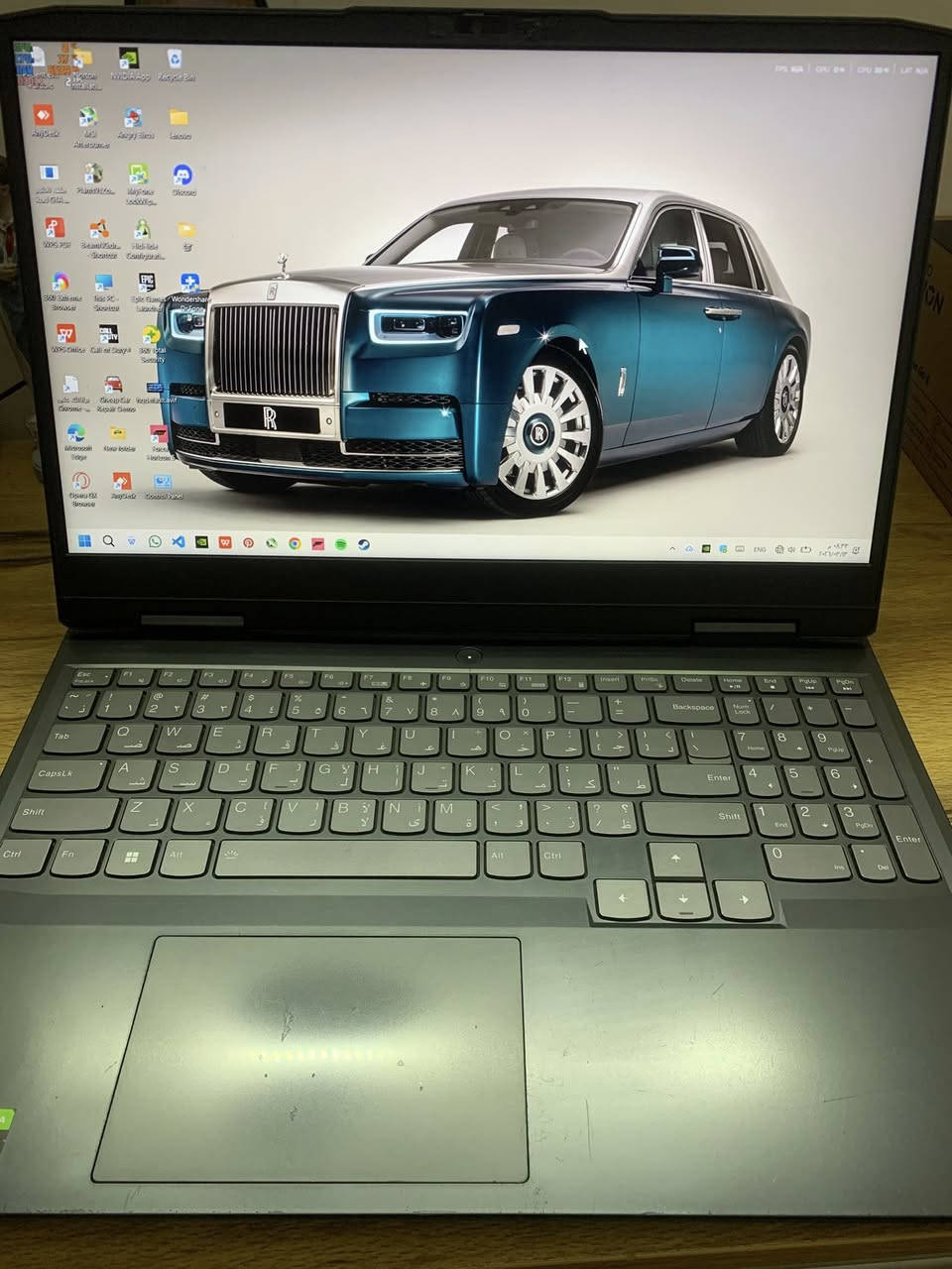 مرحبا شباب
عملاق الكيمنك من لينوفو فئه ideaPad Gaming 3
الجهاز شرق اوسط وكاله مضمون من خلل او ملاحضه اكيد
ياتي بعتاد ممتاز
شاشه حجم 15.6 انش بمعدل تحديث 144فريم  بخواص low blue الوان ممتازه
معالج خارق من انتل
Core i7-12700H-5.20GHZ BOOSTED 16core
من الجيل الاثنا عشر فئه H الكيمنك
كرت الشاشه المنفصل احترافي من
Nvidia RTX 3050-Ti full performance DLSS
نسخه الTi لاقصى اداء
رامات سعه كبيره 24GB DDR4 قابل للتطوير
هارد حجم كلي 750GB SSD  قابل للتطوير و الاضافه
كيبورد ضوئي وبطاريه تستمر اكثر من ساعتان
اكيد الجهاز احترافي بكافه الكمينك او برامج الانتاجيه
السعر ٧٩٠ الف فقط
بغداد قرب البياع و يوجد توصيل ايضاً 
تواصل***********
