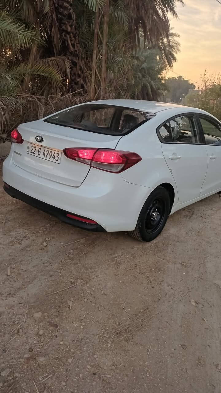 سيراتو18 خليجي بيهه بارد صفحت لسايق لسعر 154بيهه مجال  مكانهه قريب علا بسمايه للتواصل على الرقم 
***********
