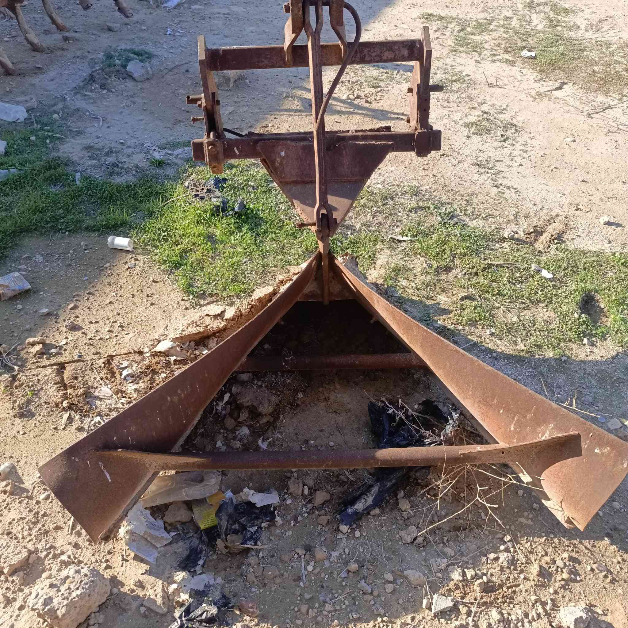 للبيع عدة مال تلكتر مكاني سامراء الاستفسار ***********
