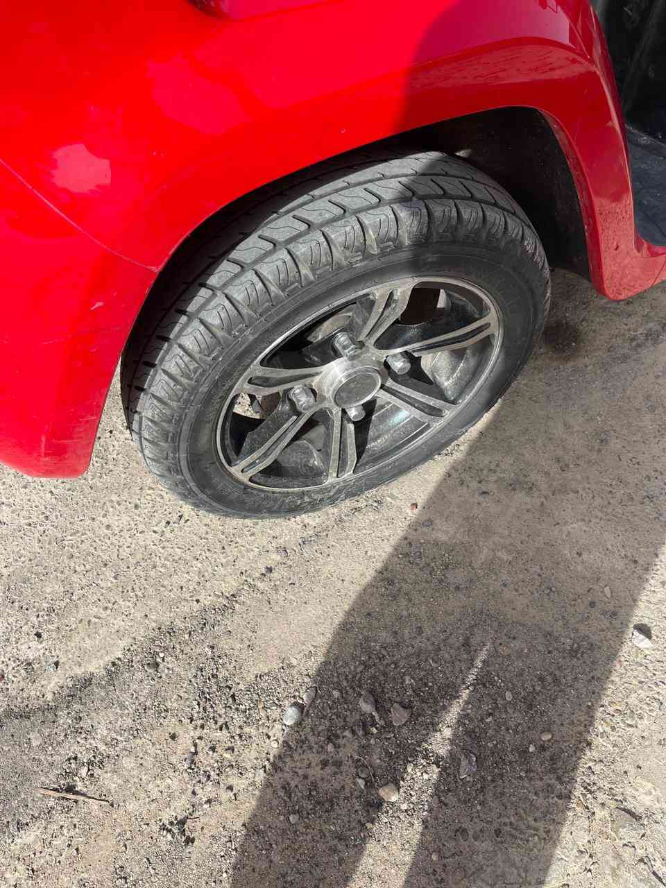 السلام عليكم
تكتك شحن موديل 2025 جديده بمعنى الكلمه صارلهة 3 اشهر من شتريتهة مكان المحموديه *********** خاص مفتوح
