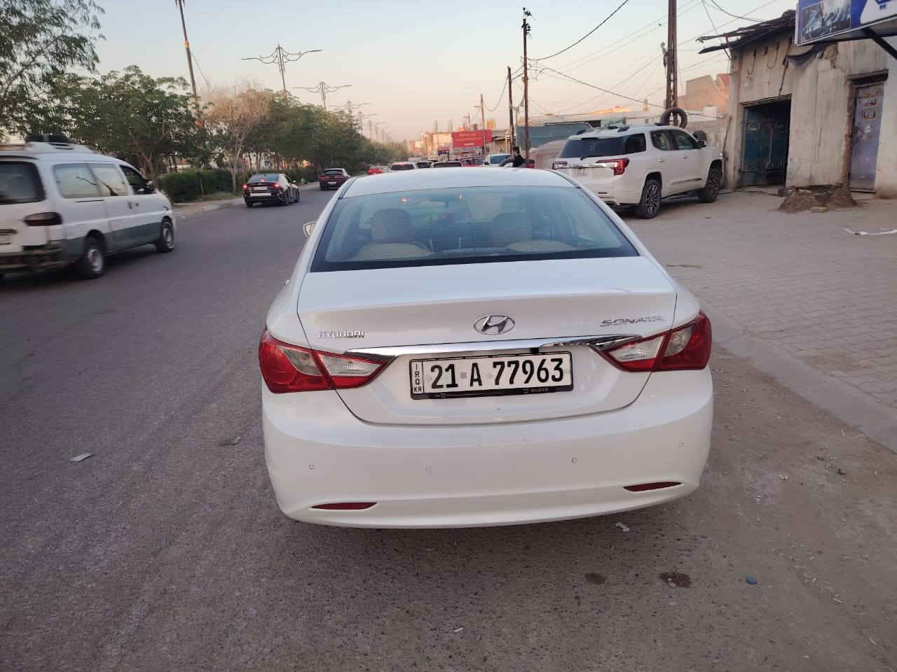 السلام عليكم سوناته مديل ١١شاشه جبيره حساسات خلفيه مري شفط كامله مكمله مناقصها شي مكينه كير على وضع الشركه كامله مناقصها اي شي السعر ١٢٥وبيها مجال مكانها ديالى خالص اي استفسار اتصل مكلف بلنشر ***********
