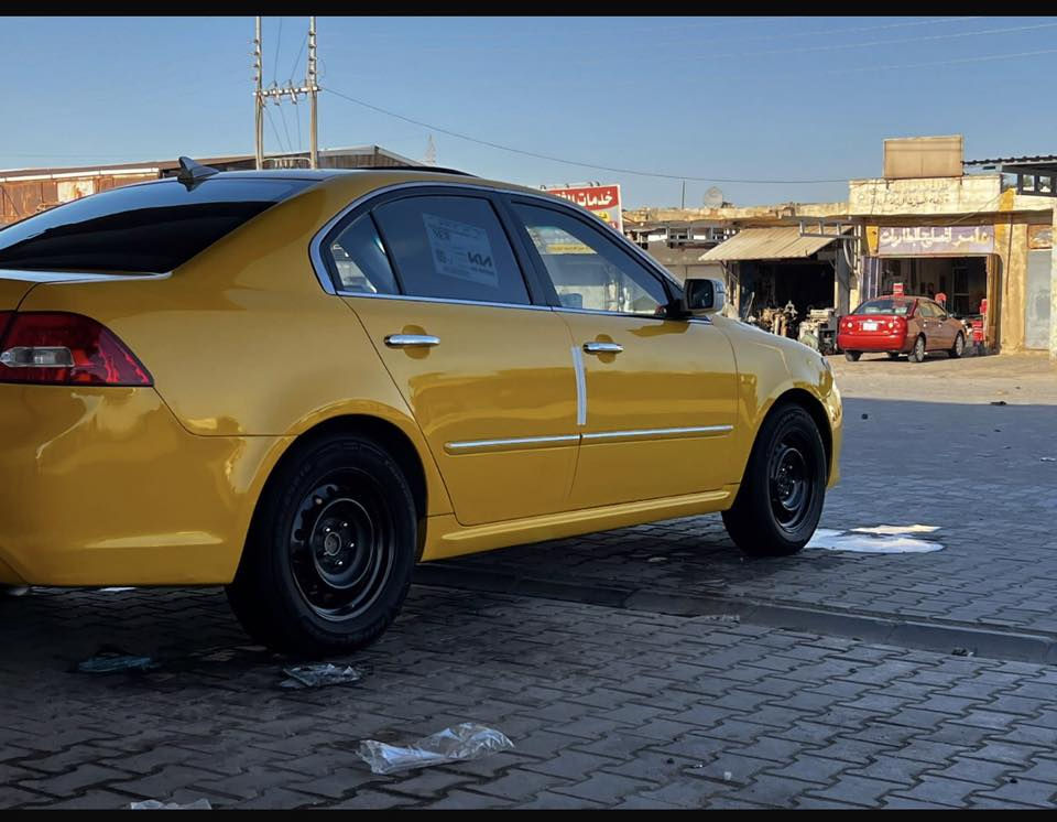 أسلام عليكم لوتز موديل ٢٠٠٨ شكل ال١٠ السياره نقل جثه اصوليه تحويل ثاني يوم هزه جديده تحول اي وقت السياره كص جنطه وارد كوري غاز غاز فقط خط واحد انسه الصرف السياره جاهزه على اخر حبايه من كير من محرك من حداديه تبريد تدفه تخم تاير السياره الف واحد ماذب عليها تراي زيرو محرك ٢٠٠٠ 
فول مواصفات 
فتحه كشنات جلد شاشه غلاب
شفتات ستيرن مري شفط 
حساسات تحكم ستيرن جهتين هيتر كشنات السياره رقم دياله مكان السياره واسط مركز المدينه السعر ٧٨ وبيها مجال بسيط اتعهد بل تحويل وبل غرامات اصفرها هيه وغرامات وهاي ال ١٠ ايام تحول ***********
*********** رجاء خاص ماجاوب فقط اتصال ولماتعجبه السياره يدعي بل رزق للجميع
