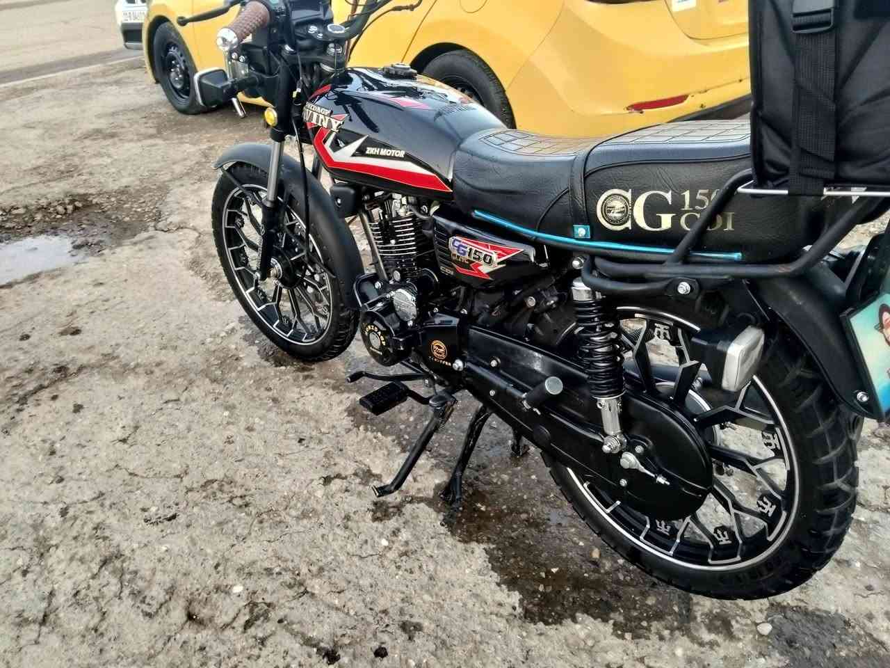 سلام عليكم دراجه ايراني مديل 2025 سيفان للبيع او مراوس بوكسر عنوان بغداد
***********
