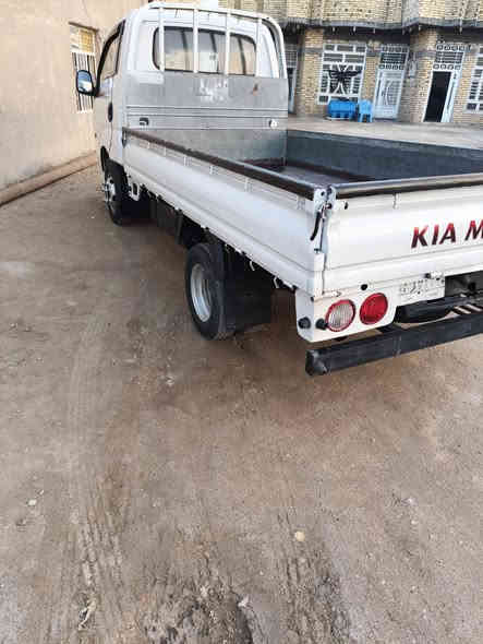 السلام عليكم سياره للبيع فحل مديل 2012 سياره بيه رشات جماليه جديده مال جناي مكفولة من مكينه وكير وشاصي ورقم شاصي تخم تاير جديد محوره 14 ستد ٢٧ كرهبايات كله شغاله حداد جديده سنويه لل28 تحويل مباشر سعر 98 وبيه مجال *********** ***********
