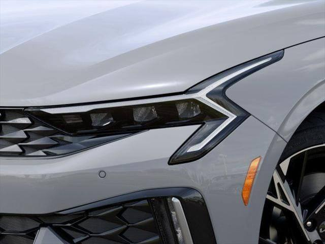 السلام عليكم
للبيع K5 موديل 2025 GTLINE فول مواصفات عده الفتحه

مواصفاتها 

مكينه 2500 

بك لايت LED

أشاير بالمري 

 حساسات إماميه 

 حساسات خلفيه 

رادارات محيطيه امامي خلفي جانبي 

قياده ذاتيه 

توقف ذاتي 

تحديد مسار 

رادار تفاعلي 

مثبت سرعه

أوامر صوتيه 

شاشه متصله 

شاشة اعطال 

شاشت تكيف 

هندبريك بصمه 

3 وضعيات قياده 

شحن لاسلكي 

وتو هولد 

كرسي كهربائي جلد 

تدفئة مقاعد إماميه 

 

وباقي المواصفات معروفه 

ماشيه 30 ألف 

حادثه بنيد 

 

مكفوله من الشواصي والغوود  

السعر 230 وبيه مجال
او مراوس سورنتو
مكاني   بابل
رقم بغداد بسمي

للتواصل ***********
