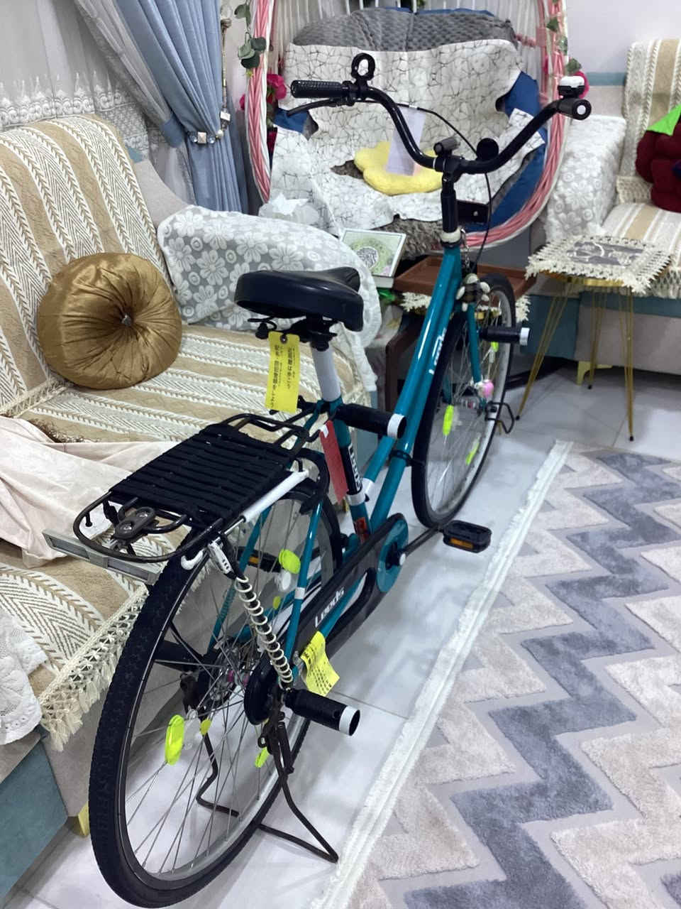 السلام عليكم باسكل لون نعناعي شركه ليدز مديل 2022 باسكل نضافته فول سعره 140 شراي يجي خاص مو شراي اطلع كبل لاحد يصير لوتي مكاني كوت حي حكيم ملاحظه:أبيع بدون غراض أنطي الك بلادي


**إذا كنت صاحب هذا الإعلان وتريد حذفه لأي سبب، رجاءا أرسل رسالة إلى الدعم الفني**