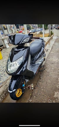 دراجة سكنس كبريتر بيهه صلنص رياضي وكلجات رياضي اريدهه ب ٦٥٠ وبيهه مجال...