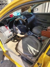 بيويدي موديل ١٤ كير ومكينه خير من الله سياره حلوه وكاعده بس بيه ضربه ب...