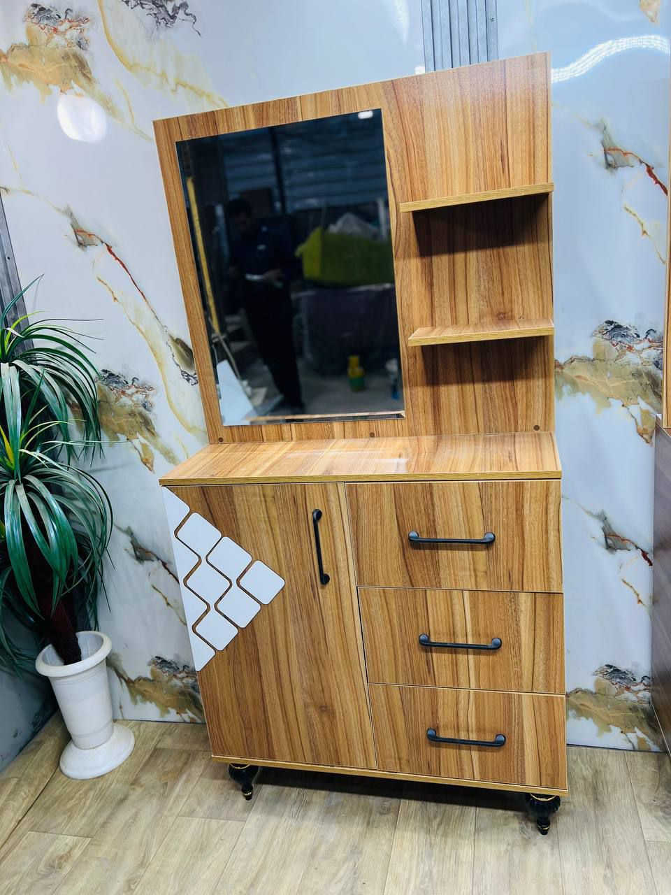 ميز تواليت
موديلات متنوعه 
مودرن 
للحجز والاستفسار مراسلة الصفحة 
يوجد خدمة توصيل لكل محافظات العراق


**إذا كنت صاحب هذا الإعلان وتريد حذفه لأي سبب، رجاءا أرسل رسالة إلى الدعم الفني**