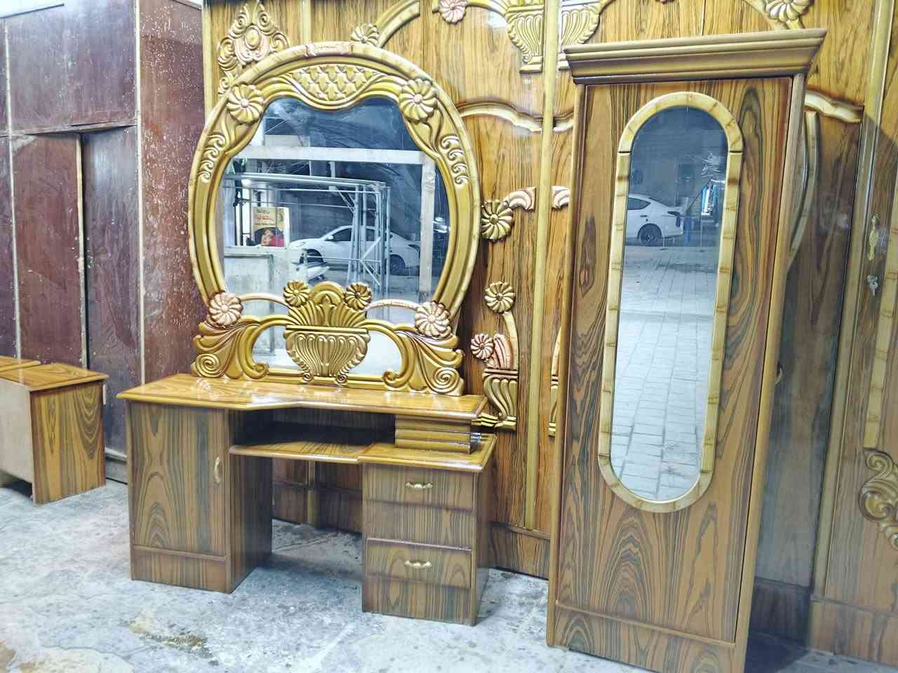 غرفة نوم مستخدم ست ابواب ملحق صاج كامله  وياها دوشك السعر 480الف العنوان بغداد موبايل ***********لدينا خدمة توصيل بكروه
