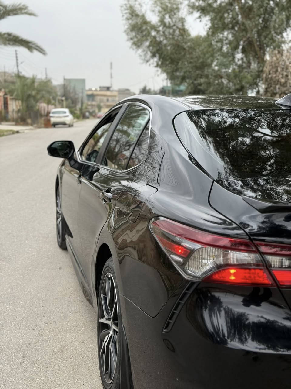 كامري 2024 
الجاملغ صبغ لحد الضلع 
بابين مبدلين نفس اللون 
السيارة جاهزة وحلوة مانقصها شي 
سعرها حلو ومرتب 
رقم صاحبها ***********
